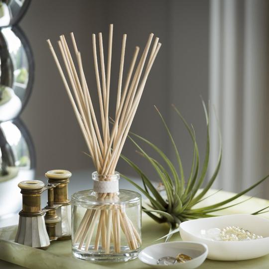 Diffuser & Reeds - WishBasket